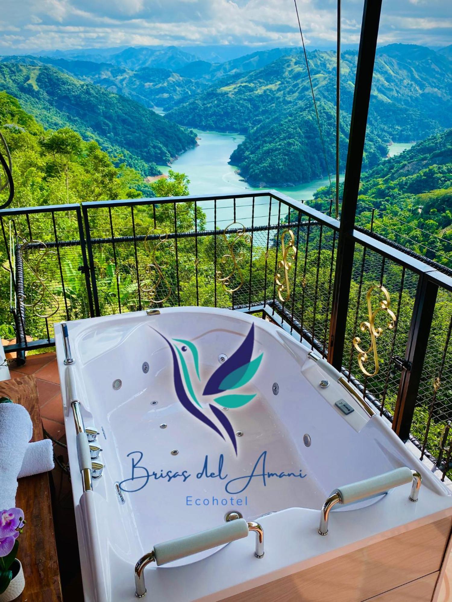 EcoHotel Brisas del Amani Norcasia Exterior foto